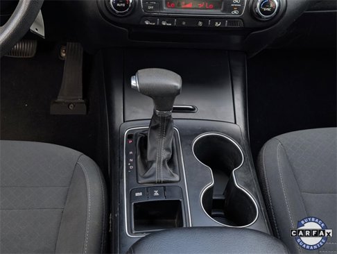 Used 2019 Kia Sorento LX image 29