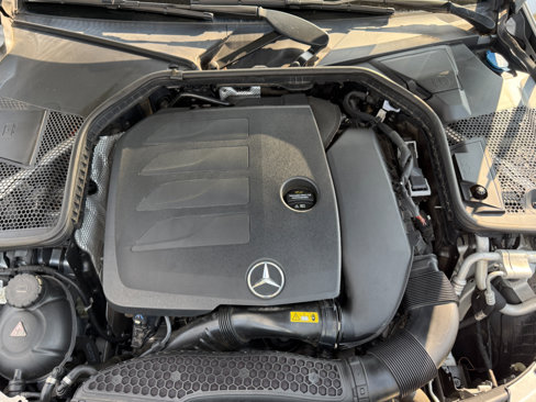 Used 2019 Mercedes-Benz C 300 Sedan image 27