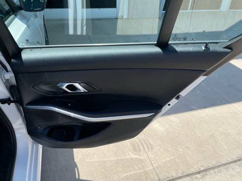 Used 2025 BMW 330i Sedan image 18
