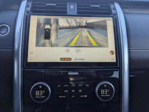 Certified 2024 Land Rover Discovery Dynamic SE image 28