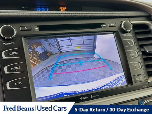 Used 2015 Toyota Highlander XLE image 14