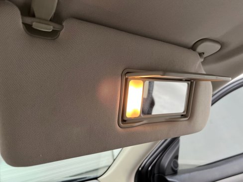 Used 2020 Mitsubishi Outlander SE image 56