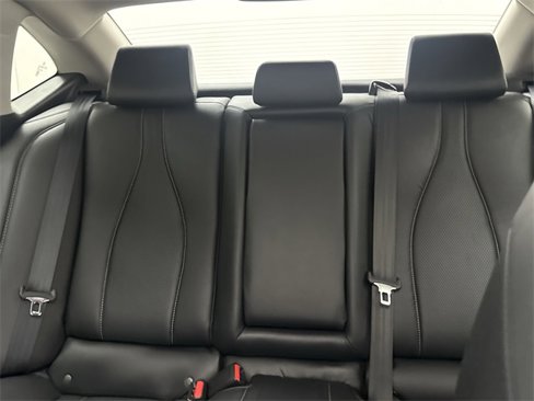 Used 2021 Acura TLX w/ Technology Package image 29