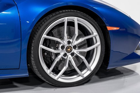 Used 2019 Lamborghini Huracan LP 610-4 image 44
