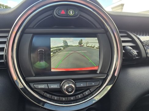 Used 2019 MINI Cooper S image 27