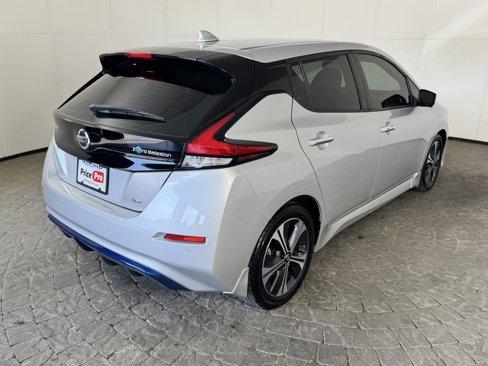 Used 2021 Nissan Leaf SV image 8