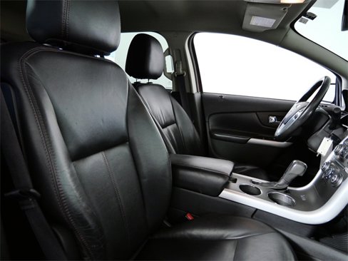 Used 2013 Ford Edge SEL image 12