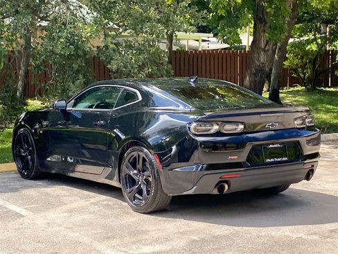 Used 2024 Chevrolet Camaro LT w/ RS Package image 5