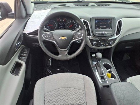 Used 2022 Chevrolet Equinox LS image 9