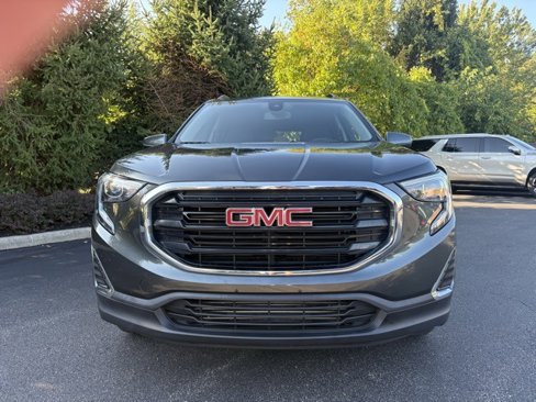 Used 2021 GMC Terrain SLE w/ Driver Convenience Package image 11