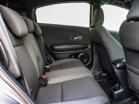 Used 2021 Honda HR-V Sport image 36