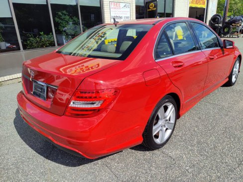 Used 2013 Mercedes-Benz C 250 Sedan image 8