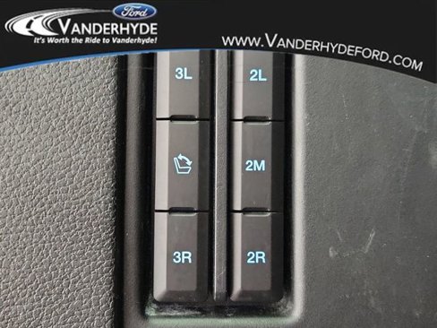 Used 2020 Ford Expedition Max Limited image 10