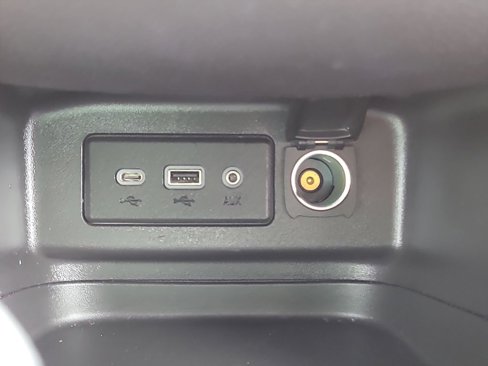 Used 2024 Chevrolet Equinox LT image 24