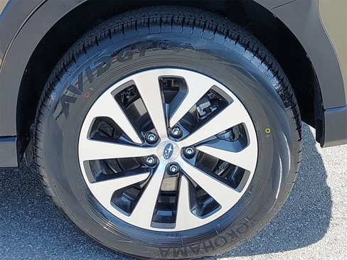 Certified 2024 Subaru Outback Premium image 32