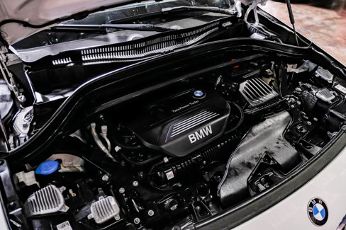 Used 2018 BMW X2 sDrive28i image 44