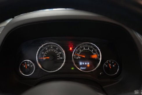 Used 2015 Jeep Compass High Altitude image 22