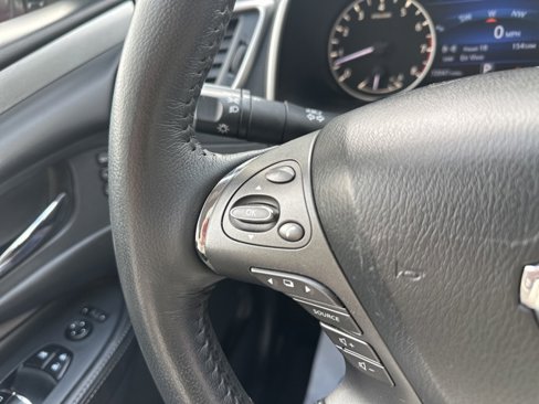 Used 2019 Nissan Murano S image 18