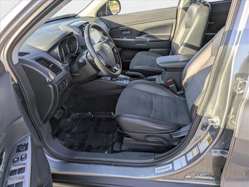 Used 2022 Mitsubishi Outlander Sport SE image 15