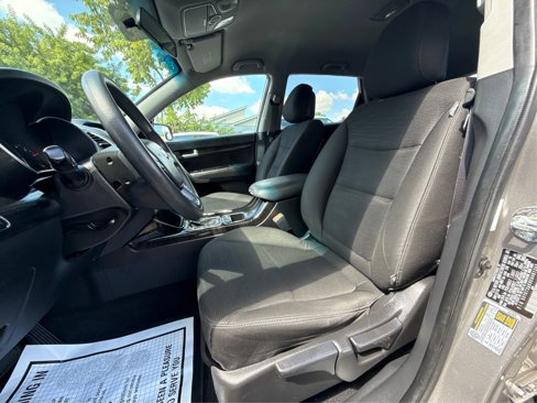 Used 2014 Kia Sorento LX image 12