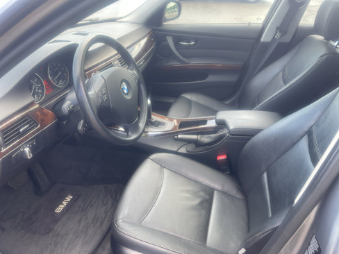 Used 2011 BMW 328i xDrive Sedan image 9