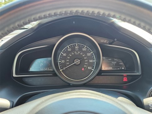 Used 2018 MAZDA MAZDA3 Touring image 24