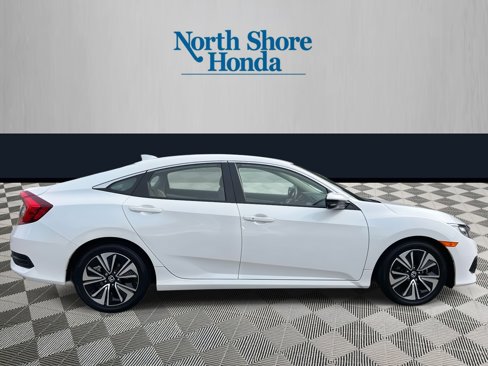Used 2018 Honda Civic EX-L image 4