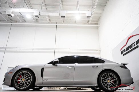 Used 2019 Porsche Panamera GTS w/ Premium Package Plus image 18
