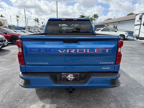 Used 2022 Chevrolet Silverado 1500 Custom image 8