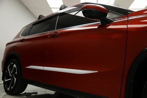 Used 2022 Mitsubishi Outlander SE image 13