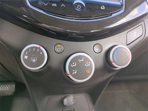 Used 2015 Chevrolet Spark LT image 25
