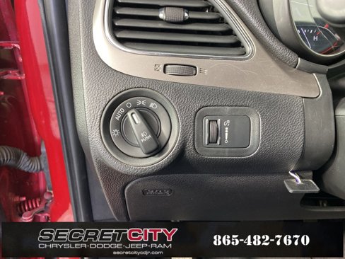 Used 2020 Dodge Journey Crossroad image 14