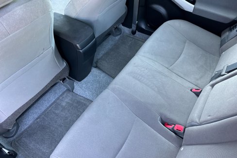 Used 2015 Toyota Prius Three image 12