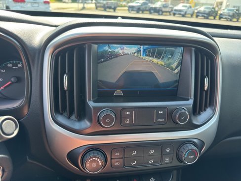 Certified 2022 Chevrolet Colorado LT w/ LT Convenience Package image 13