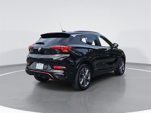 Used 2022 Buick Encore GX Select w/ Sport Touring Package image 5