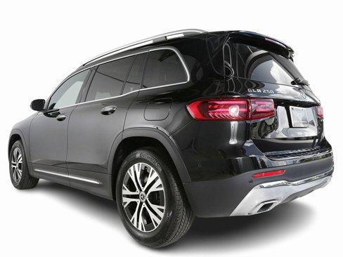 Used 2024 Mercedes-Benz GLB 250 4MATIC image 7