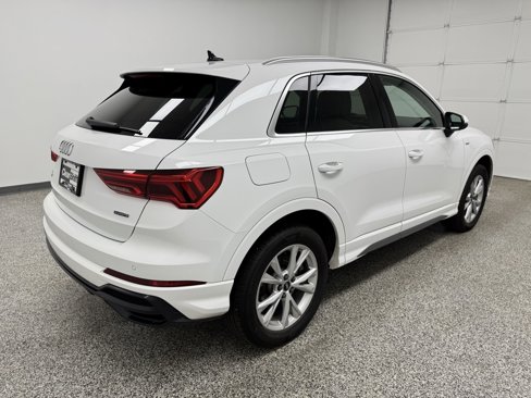 Used 2022 Audi Q3 2.0T Premium image 12