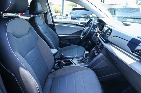 Used 2022 Volkswagen Taos SE image 24