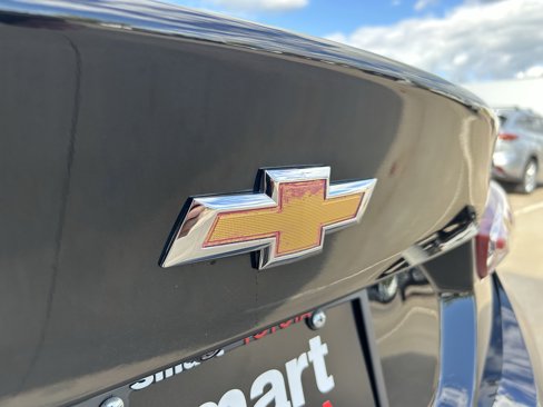 Used 2020 Chevrolet Malibu LT image 7