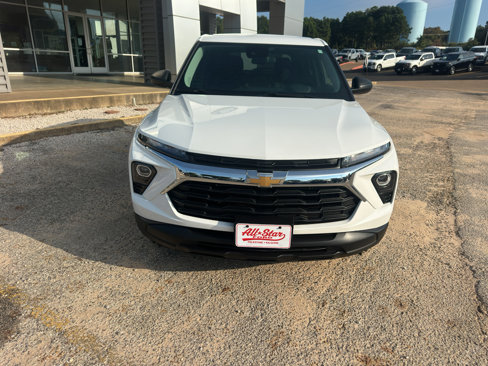 Used 2024 Chevrolet TrailBlazer LS w/ LS Convenience Package image 2
