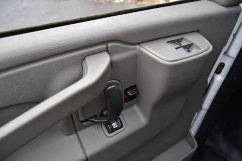 Used 2019 GMC Savana 2500 image 22