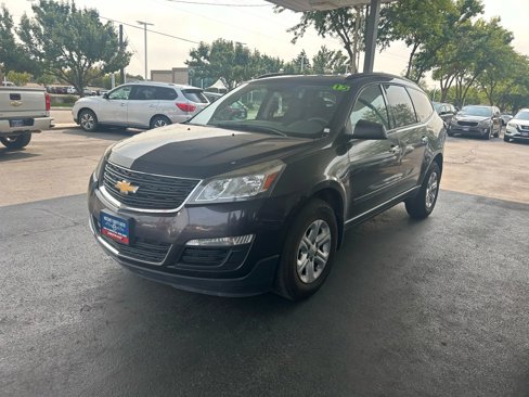 Used 2015 Chevrolet Traverse LS image 25