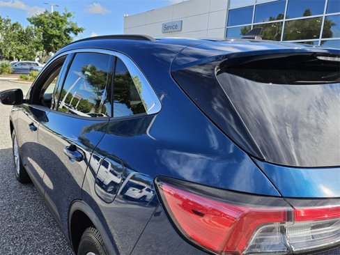 Used 2020 Ford Escape SE image 8