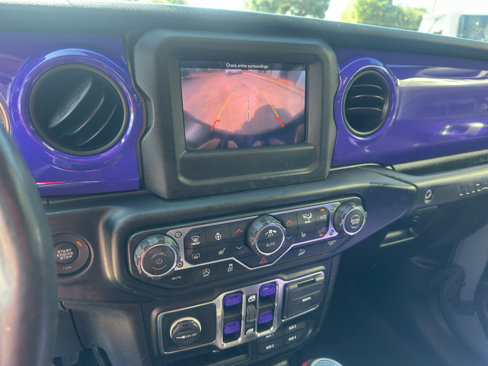 Used 2019 Jeep Wrangler Unlimited Sport S image 28