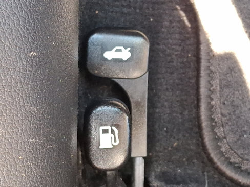 Used 2018 Hyundai Elantra SE image 26
