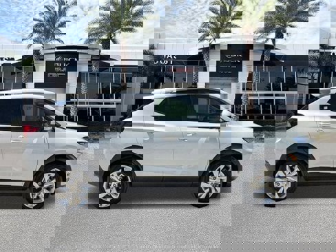 New 2025 Buick Encore GX Preferred w/ Comfort Package image 4