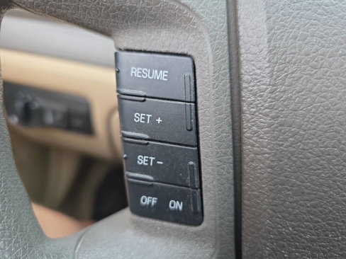 Used 2009 Ford Fusion SE image 23