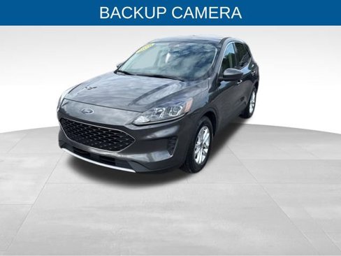 Used 2020 Ford Escape SE image 4