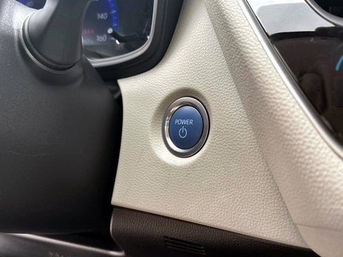 Used 2022 Toyota Corolla LE image 28