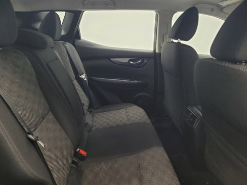 Used 2018 Nissan Rogue Sport SV image 19